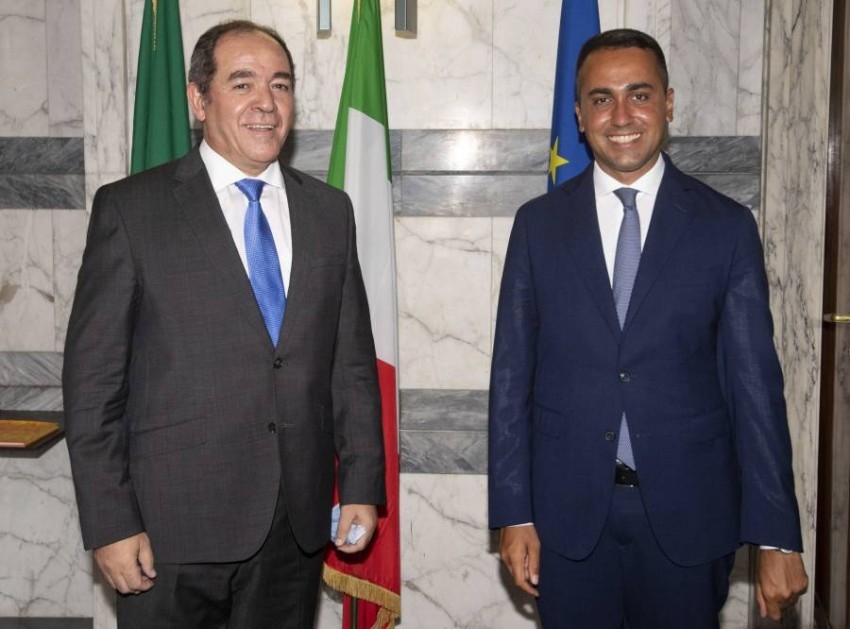 الجزائر وإيطاليا تؤكدان ضرورة حظر توريد السلاح إلى ليبيا