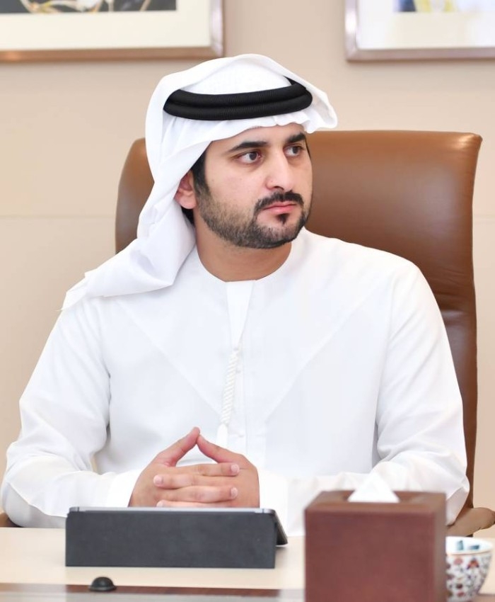 مكتوم بن محمد يجدد ثقته بمجلس إدارة سلطة دبي للخدمات المالية