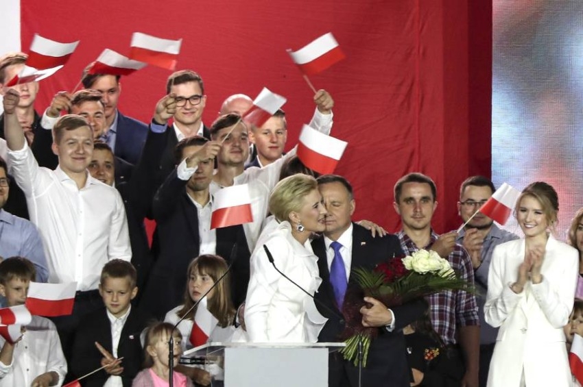 استطلاع: دودا يعزز تقدمه في انتخابات الرئاسة البولندية