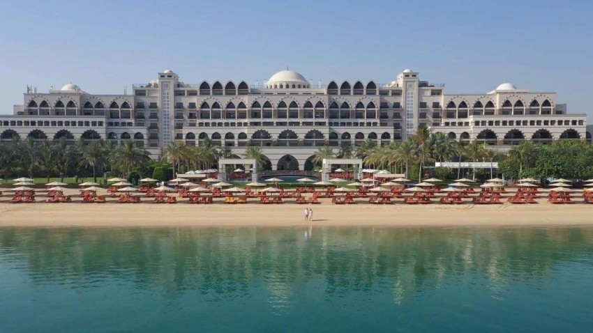 مفاجآت صيف دبي تقدم باقة عروض لزوار الفنادق