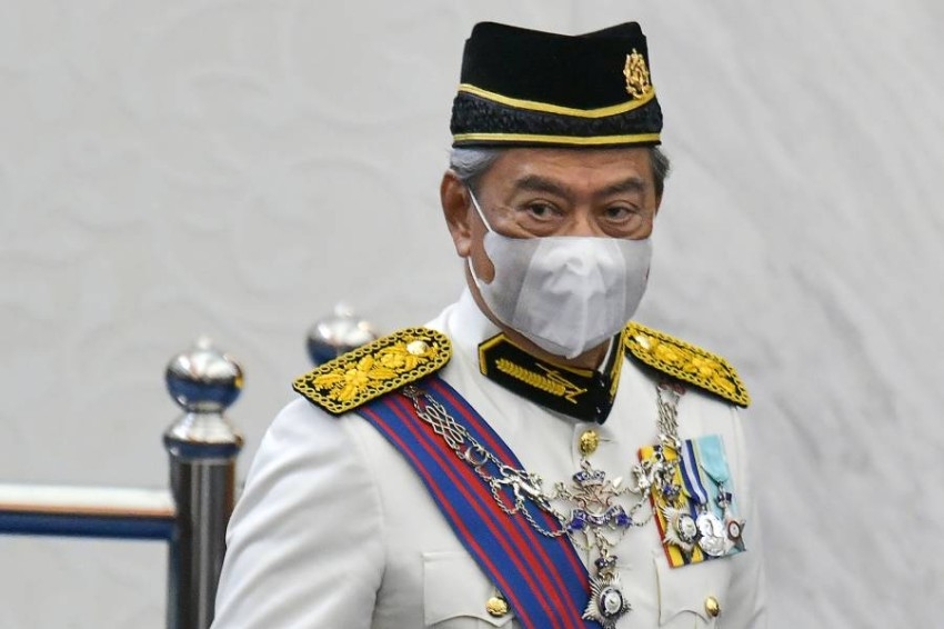 رئيس وزراء ماليزيا يفوز في اقتراع لعزل رئيس البرلمان