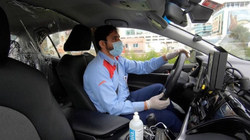 «طرق دبي» توظِّف الذكاء الاصطناعي لمراقبة سلوك سائقي مركبات الأجرة