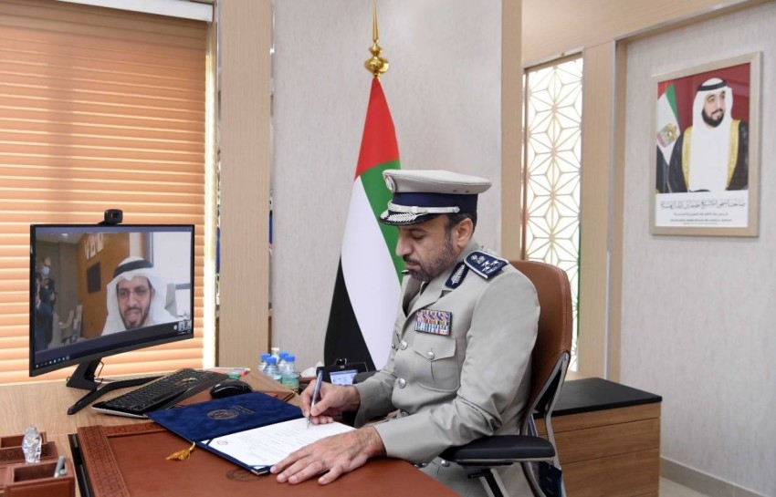 شرطة أبوظبي تتفاهم مع «الأوقاف» لتعزيز الوعي بمنظومة الأمن والسلامة