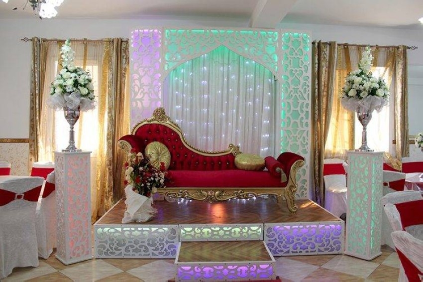 «كورونا» يغيِّب حفلات الزواج في الجزائر.. والصمت يخيِّم على مواكب العروس
