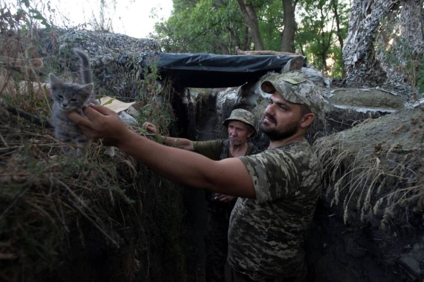 الجيش الأوكراني والانفصاليون يؤكدان التزامهما بوقف إطلاق النار