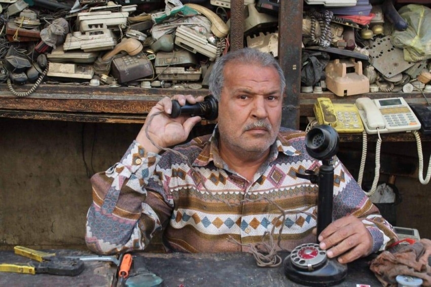 «من فات قديمه تاه».. مصريون يحترفون بيع «الأجهزة القديمة»