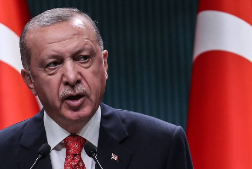 الخناق يضيق حول تركيا.. أردوغان يُناور وسفنه تبحر نحو المواجهة