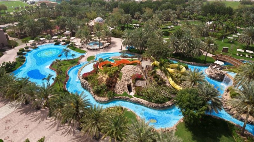 «الاقتصاد» و«سياحة أبوظبي» تبحثان تنمية قطاع السياحة الوطني