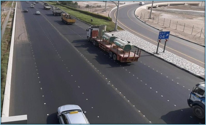 بلدية أبوظبي تنجز أعمال إصلاح طريق الشاحنات عند نفق (UD-08)