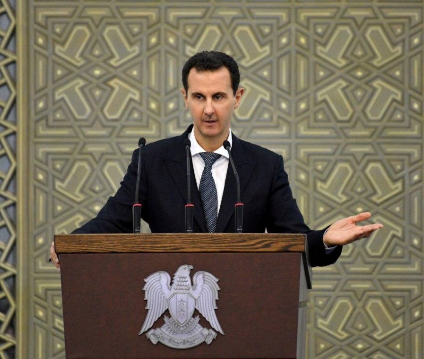 الأسد يقطع كلمة أمام البرلمان لبضع دقائق بسبب انخفاض في ضغط الدم