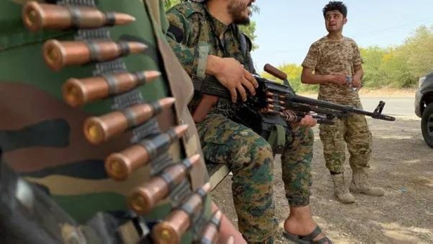 الجيش الوطني الليبي يستهدف مواقع للمرتزقة المدعومين تركيّاً شرق مصراتة