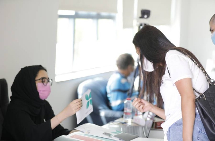 15 ألف متطوع من 107 جنسيات في الإمارات يشاركون في تجارب لقاح «كورونا»