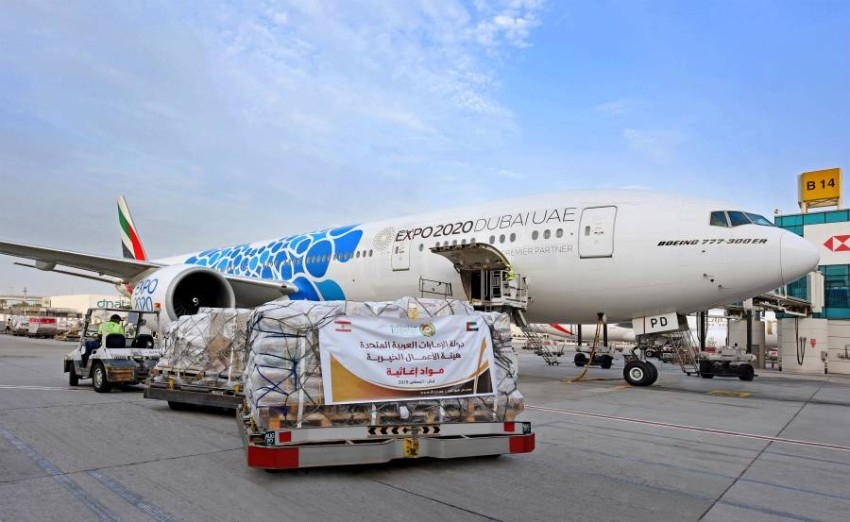 طيران الإمارات تخصص 50 رحلة لنقل مواد الإغاثة إلى لبنان
