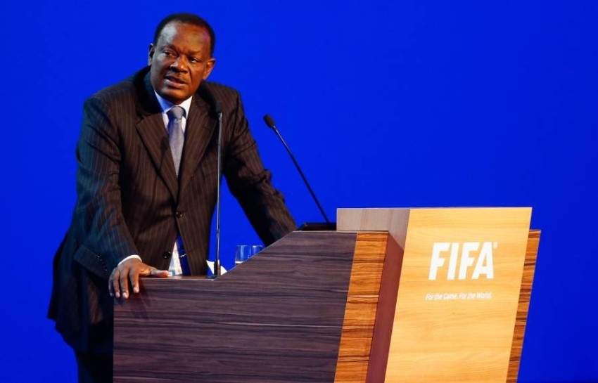 «فيفا» يمدد العقوبات على رئيس اتحاد هايتي لكرة القدم