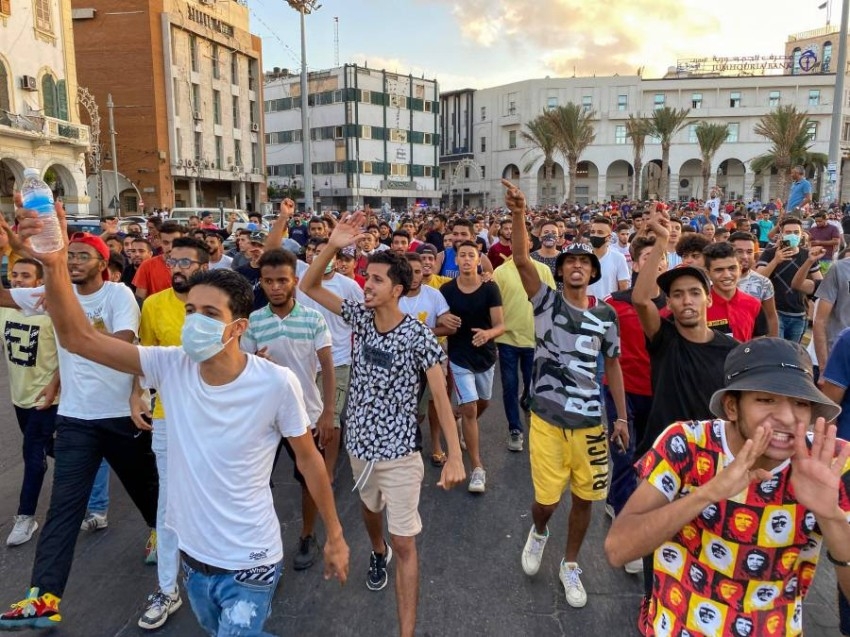 ليبيا: يوم ثان من الاحتجاجات في طرابلس واتساع نطاقها إلى مصراتة وسبها