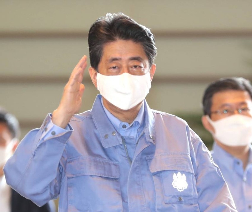 الحزب الحاكم في اليابان يحدد سباق القيادة بعد استقالة شينزو آبي
