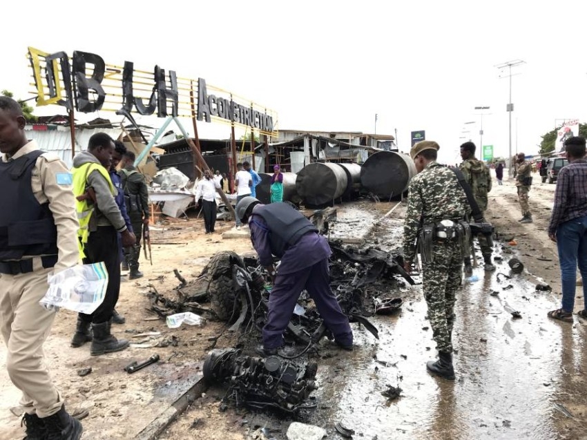 مقتل 3 جنود صوماليين وإصابة عسكري أمريكي في انفجار