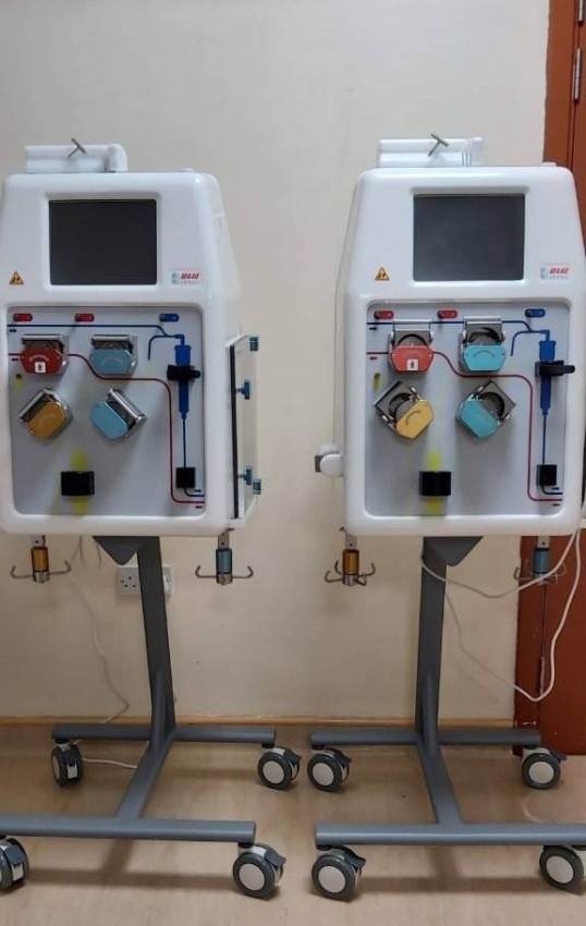 «وزارة الصحة» تزوّد مستشفى الكويت بالشارقة بأحدث الأجهزة والمعدات الطبية