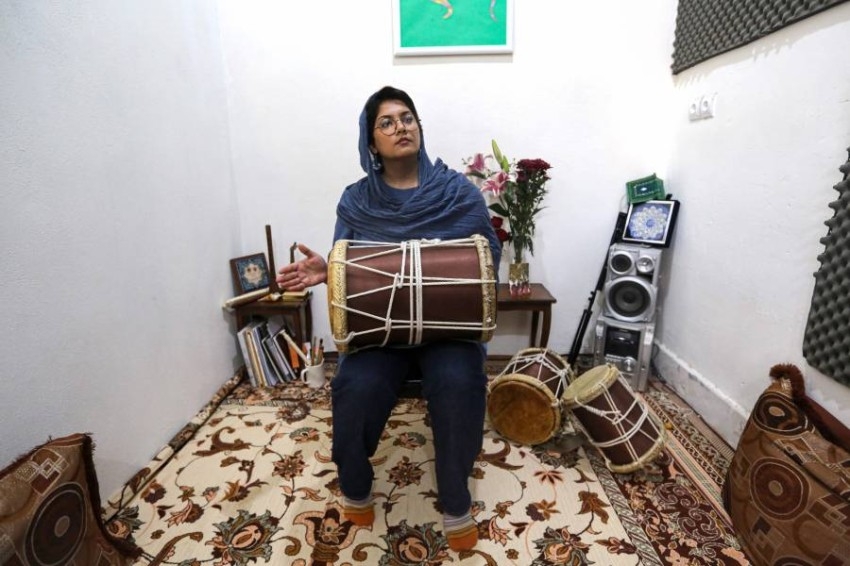 4 موسيقيات إيرانيات يقهرن القيود المجحفة بتكوين فرقة «دينكو»