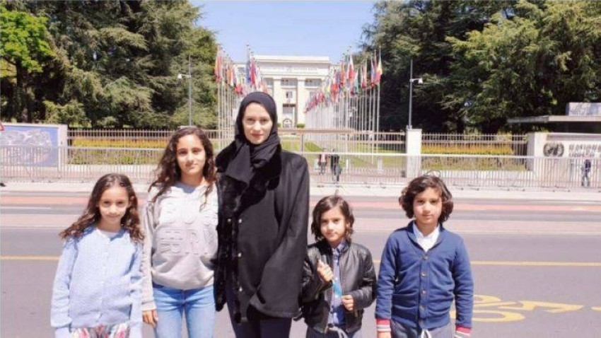 وصمة جديدة لنظام الحمدين: زوجة شيخ قطري سجين تستغيث بالأمم المتحدة لإنقاذه