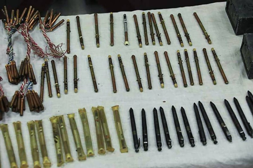 مسدسات تتنكر في شكل أقلام بأفغانستان