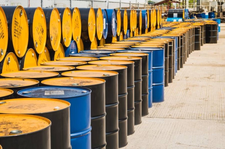 انخفاض مخزونات النفط الأمريكية 1.6 مليون برميل خلال أسبوع