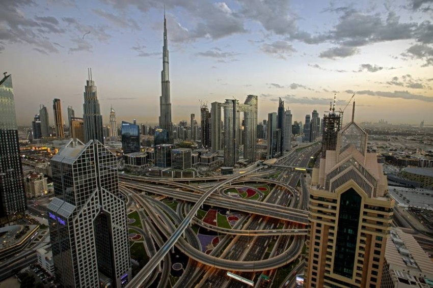 كيف يقضي السائح يوماً في دبي بميزانية محدودة؟