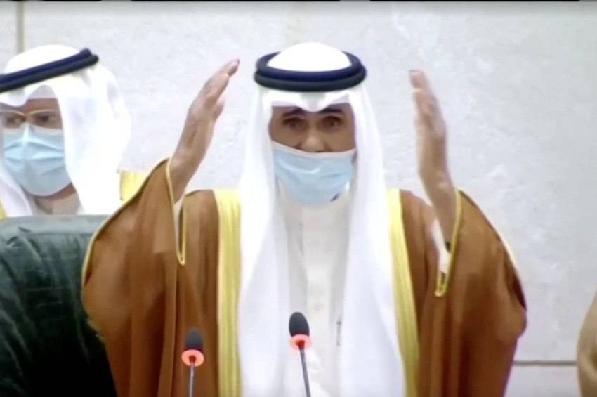 أمير الكويت الجديد يؤدي اليمين الدستورية