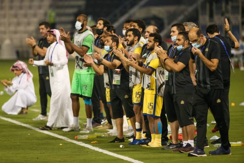 أسماء لاعبي الفرق السعودية على القمصان باللغة العربية