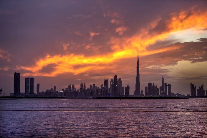 تحلم بالعيش في دبي مقابل 287 دولاراً مع الاستمرار بعملك في الخارج؟ إليك الطريقة