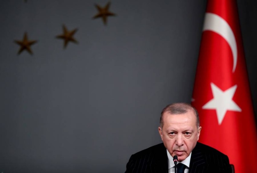 أردوغان يعاتب ترودو ويخسر المزيد من الحلفاء