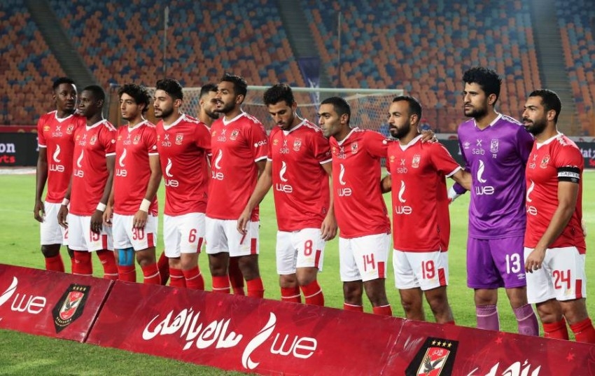 الأهلي المصري يضع قدماً في نهائي دوري الأبطال بثنائية في شباك الوداد