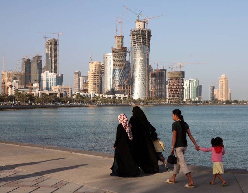 تقرير دولي.. الظلم يدفع عاملات المنازل في قطر إلى حافة الانهيار