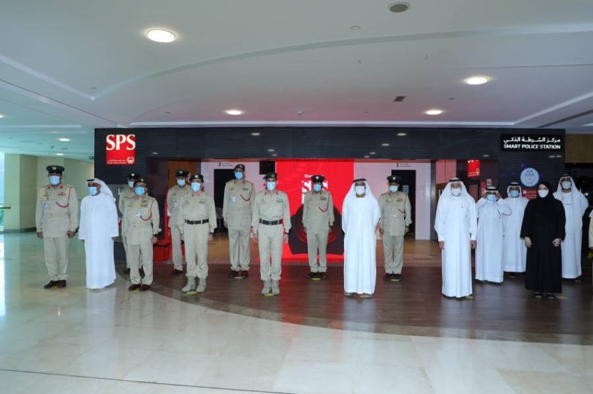 أحمد بن سعيد يدشن مركز الشرطة الذكي في المنطقة الحرة بمطار دبي
