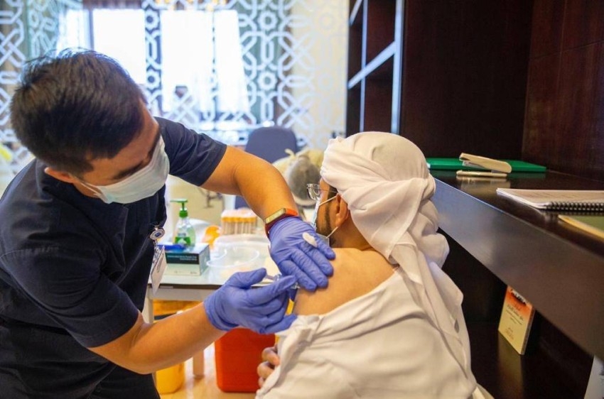 حملة لتطعيم ذوي شھداء الوطن وأُسرھم ضد فيروس كورونا المستجد