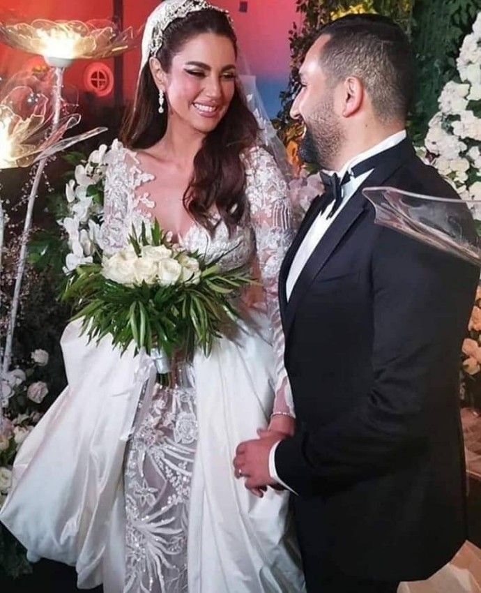 درة زروق عروس 2020 بفستان من زهير مراد