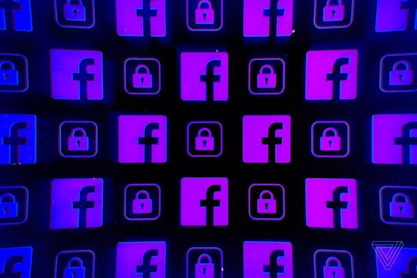 فيسبوك يخضع المجموعات المخالفة لسياساته لفترة تجريبية