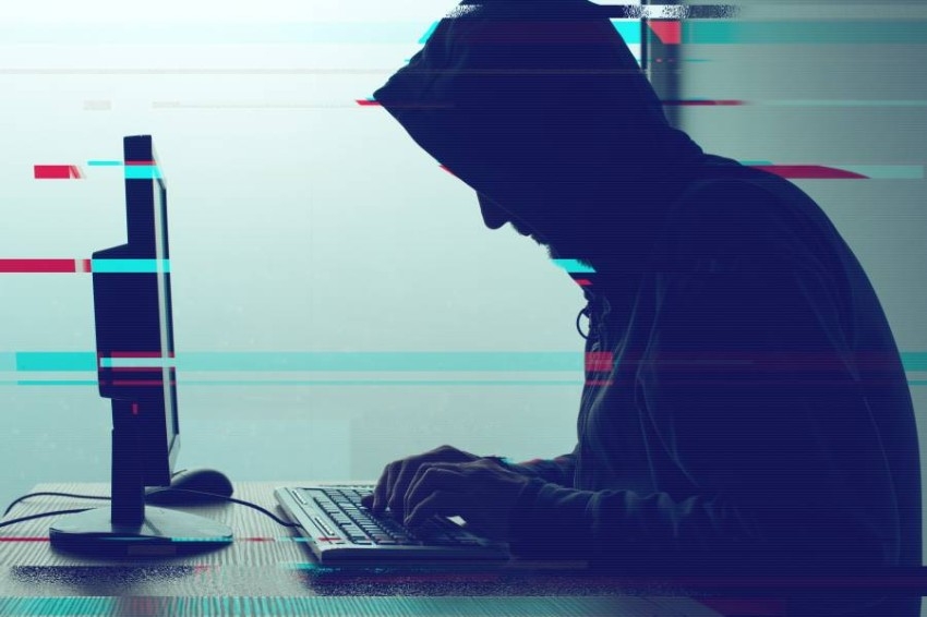 «الإنترنت المظلم» يتاجر بالخصوصية.. مواقع توهم الضحايا ببيع بيانات الأفراد بـ3.6 درهم