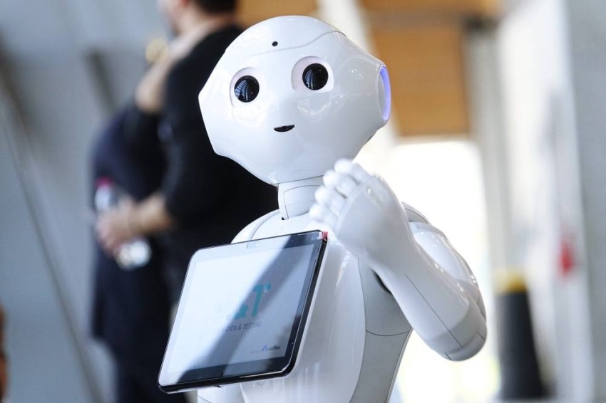 أشهر روبوتات تحدث فرقاً باستخدام الذكاء الاصطناعي