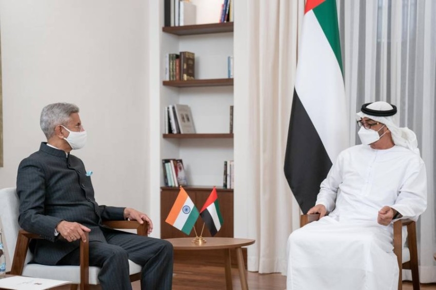 محمد بن زايد يستقبل وزير الشؤون الخارجية في الهند