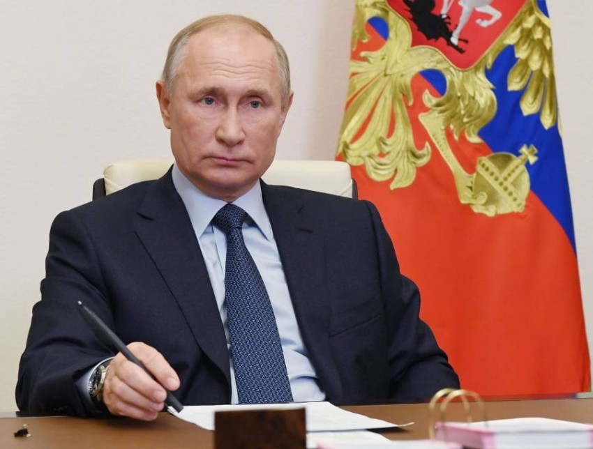 بوتين يفتتح مصنع أدوية لـ«كورونا» مع زيادة قياسية في الإصابات والوفيات