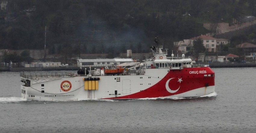 السفينة التركية «عروج ريس» تعود لأنطاليا مجدداً مع اجتماع الاتحاد الأوروبي
