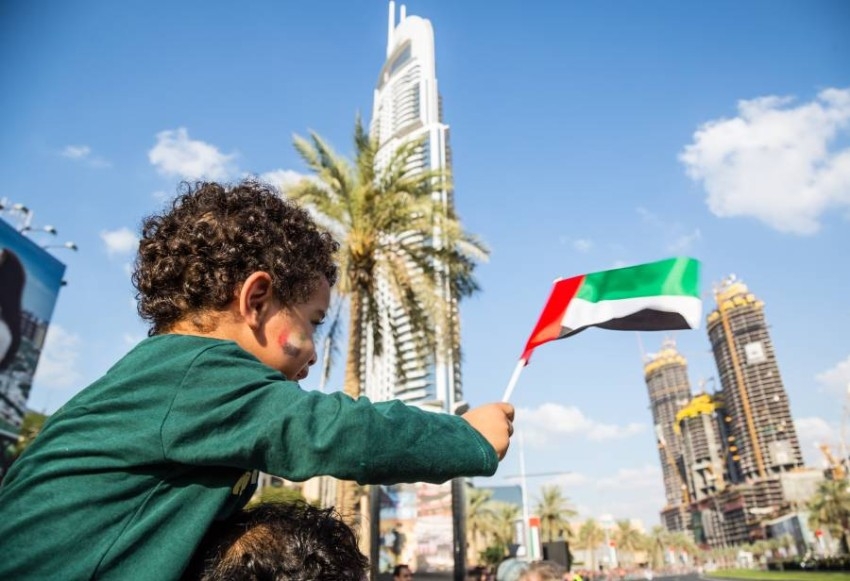 مقيمون: العيد الوطني فرحة لكل من يعيش على أرض الإمارات