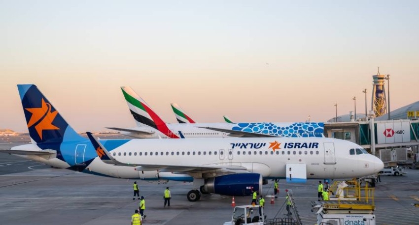 مطار دبي الدولي يستقبل أول رحلة طيران تجاري إسرائيلية على متن خطوط «إسرآير»