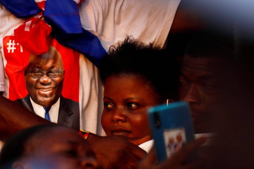انتخابات في غانا تشهد تنافساً قوياً بين رئيسين حالي وسابق