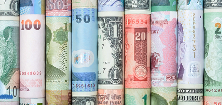 سعر الدولار مقابل الريال السعودي واستقرار سوق الصرف بالمملكة