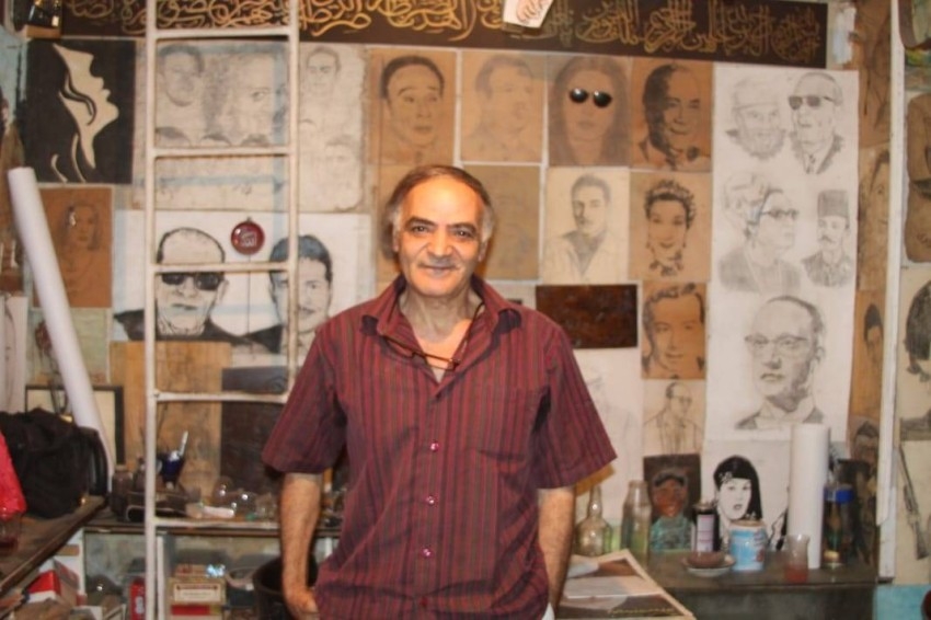 الكردي أشهر فناني «البورتريه» بالسيدة زينب: أنا أرسم إذن أنا موجود