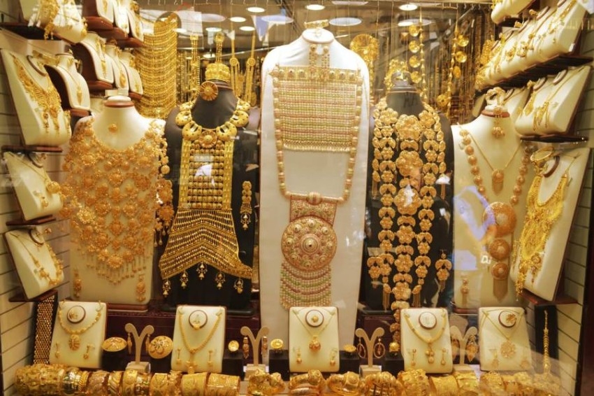 أسعار الذهب اليوم عيار 21 فى البلاد العربية وتذبذب واضح بالأسواق المحلية