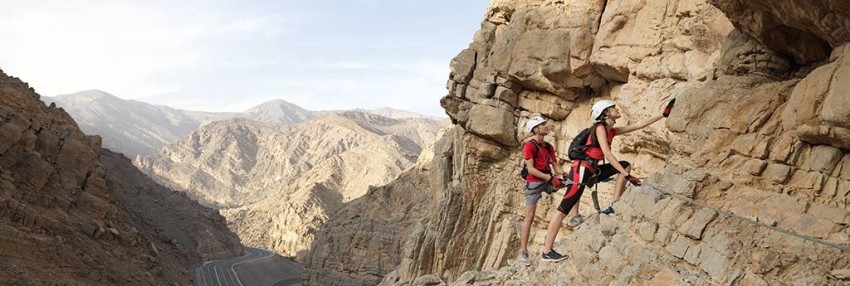 7 أماكن لا تفوتها خلال زيارتك «جبل جيس» أعلى جبل في الإمارات