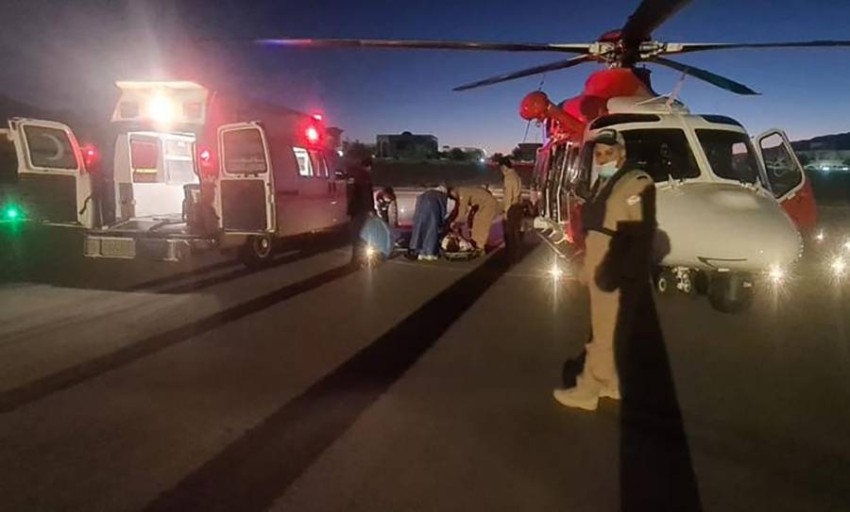 طائرات «الوطني للإنقاذ» تنقذ مصابَين في صحراء ليوا ومنطقة العقة الجمعة
